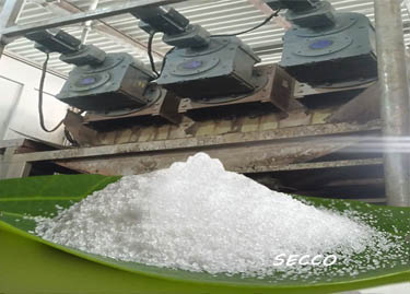 Selecci&oacute;n e eficacia da poliacrilamida (PAM) no proceso de centr&iacute;fuga decantadora